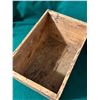 Image 6 : 12 Gauge Vintage Canadian Industries Limited Wooden Ammunition Crate