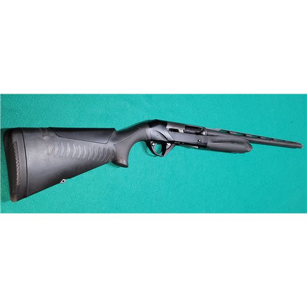 Benelli Super Black Eagle 3 Semi-Auto Shotgun.