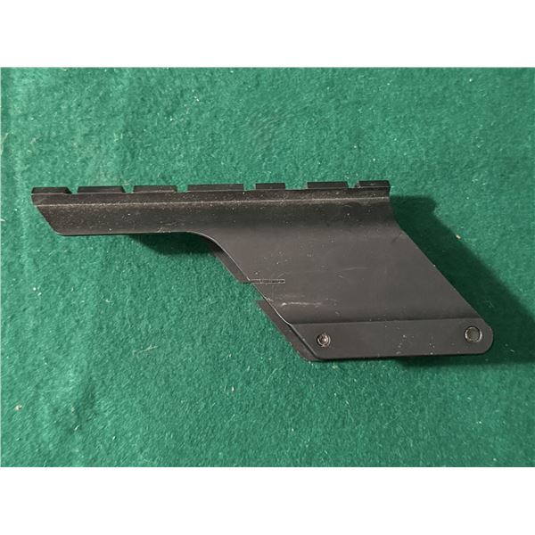 Aimtech Offset Scope Mount with Picatinny Rail