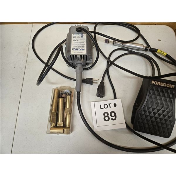 FOREDOM FLEXIBLE SHAFT ROTARY TOOL WITH FOOT PEDAL AND ACCESSORIES