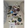 Image 1 : ART GLASS PAPERWEIGHTS & MINIATURE DECORATIVE COLLECTIBLES LOT
