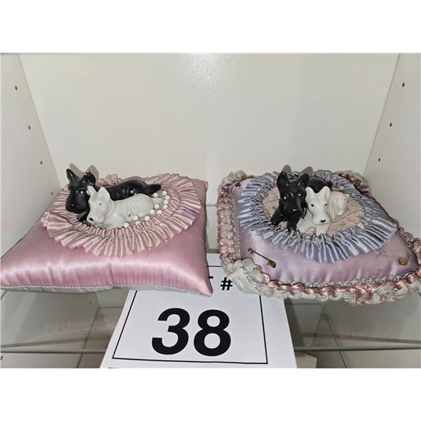 VINTAGE DOG PIN CUSHIONS AND PILLOW ACCESSORIES