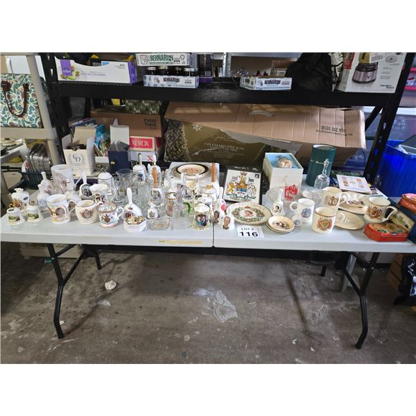 LARGE LOT OF ROYAL COMMEMORATIVE CERAMICS & GLASSWARE