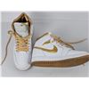 Image 1 : Nike WMNS Air Jordon Retro (White/Metallic Gold)