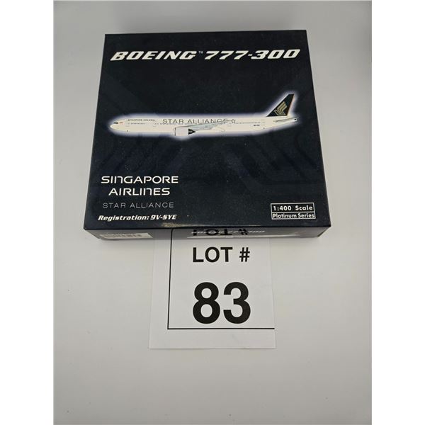 SINGAPORE AIRLINES BOEING 777-300 “STAR ALLIANCE” (1:400) [DIE-CAST]