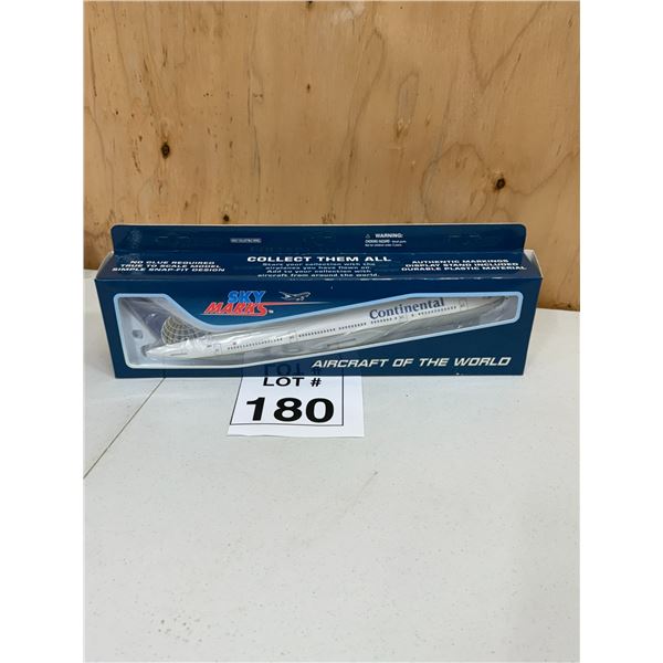 SKY MARKS / CONTINENTAL AIRLINES AIRCRAFT OF THE WORLD MODEL [DIE-CAST]