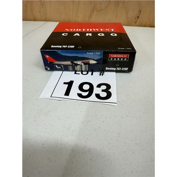 DRAGON WINGS / NORTHWEST CARGO BOEING 747-21JF (1:500) [DIE-CAST]