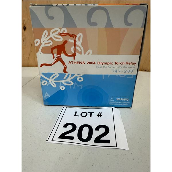 DRAGON WINGS / OLYMPIC TORCH RELAY ATHENS 2004 BOEING 747-200 (1:400) [DIE-CAST]