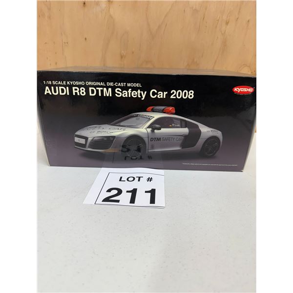 KYOSHO / AUDI R8 DTM SAFETY CAR 2008 (1:18) [DIE-CAST]