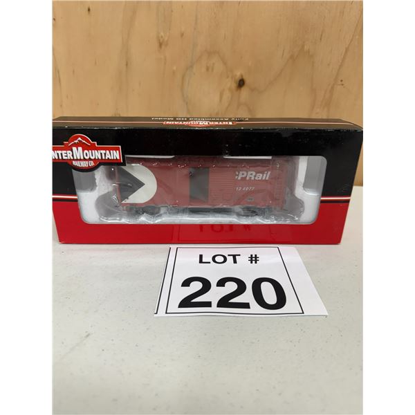 INTERMOUNTAIN / CP RAIL BOXCAR (HO SCALE)