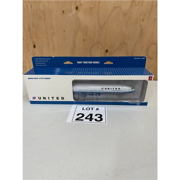 HOGAN / UNITED AIRLINES BOEING 777-200 (1:200) [DIE-CAST]