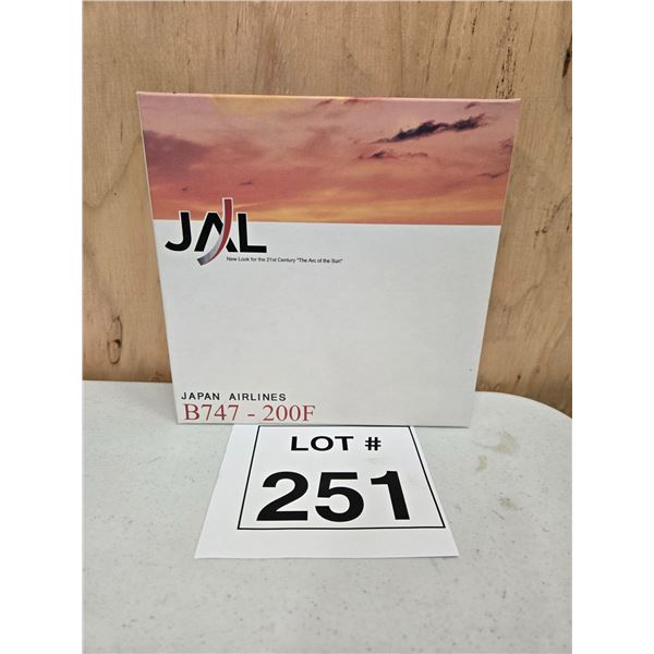 JAL / JAPAN AIRLINES BOEING 747-200F (SCALE UNKNOWN) [DIE-CAST]