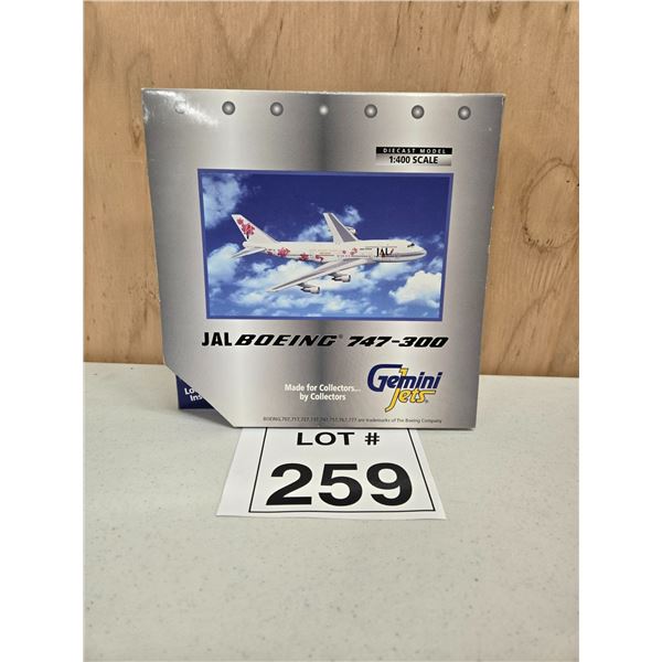 GEMINI JETS / JAPAN AIRLINES BOEING 747-300 (1:400) [DIE-CAST]