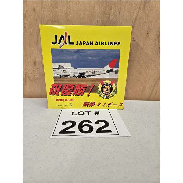 JAL / JAPAN AIRLINES BOEING 747-446 “HANSHIN TIGERS 2003” (1:500) [DIE-CAST]