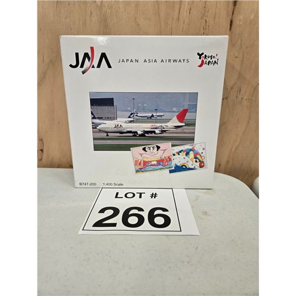 JAA / JAPAN ASIA AIRWAYS BOEING 747-200 “YOKOSO JAPAN” (1:400) [DIE-CAST]