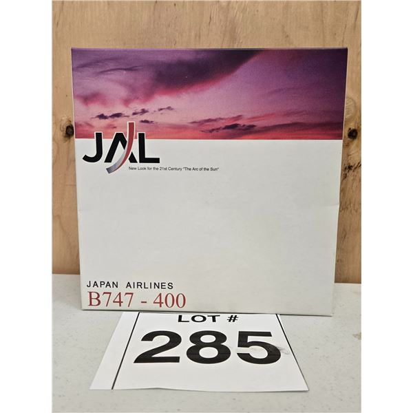 JAL / JAPAN AIRLINES BOEING 747-400 (1:400) [DIE-CAST]
