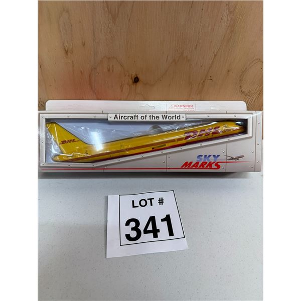 SKY MARKS / DHL / VOLGA DNEPR ILYUSHIN IL-76 (1:200) [DIE-CAST]