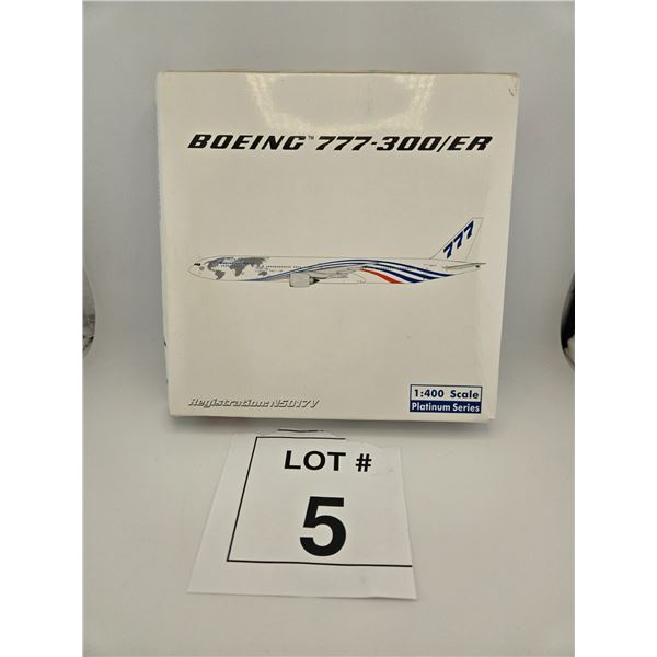 BOEING 777-300ER 1:400 MODEL AIRCRAFT [DIE-CAST]