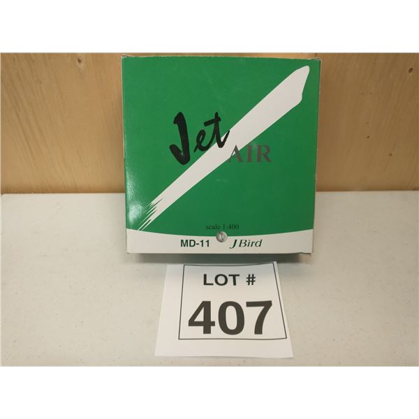 JET AIR / MD-11 J BIRD (1:400) [DIE-CAST]