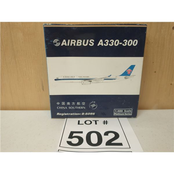 PHEONIX / CHINA SOUTHERN A330-300 (1:400) [DIE-CAST]