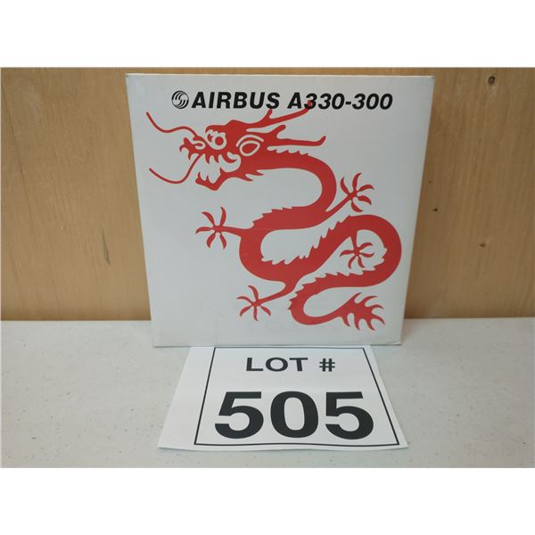 DRAGONAIR / A330-300 (1:400) [DIE-CAST]