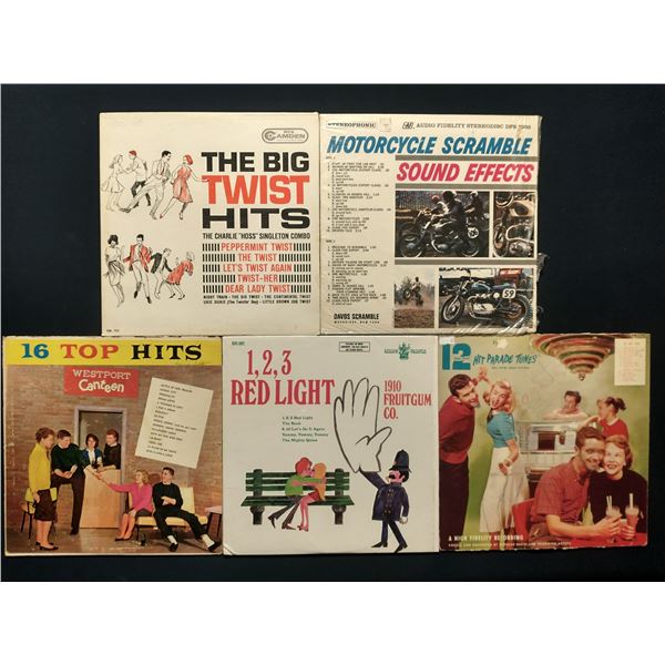 5 VINYL RECORD LOT – NOVELTY & DANCE CRAZE / TEEN POP / EARLY 1960s ERA