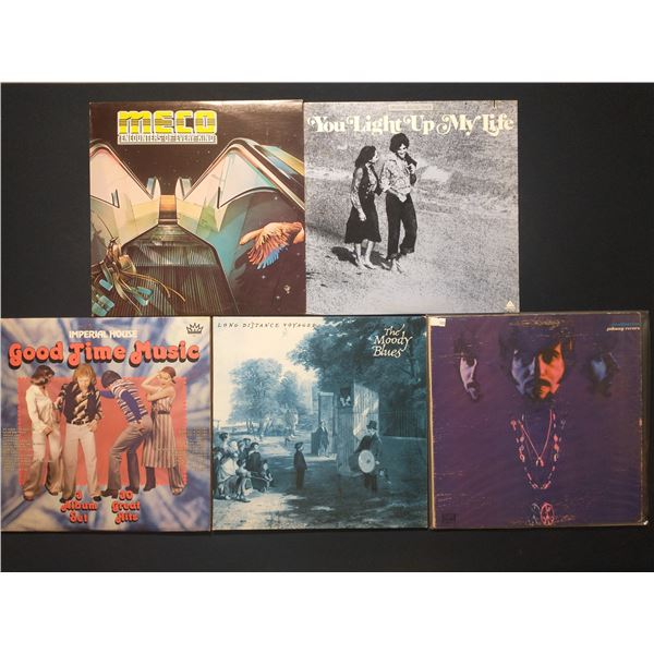 5 VINYL RECORD LOT – POP & SOUNDTRACKS / MOODY BLUES, MECO / 1970s / EASY LISTENING & DISCO