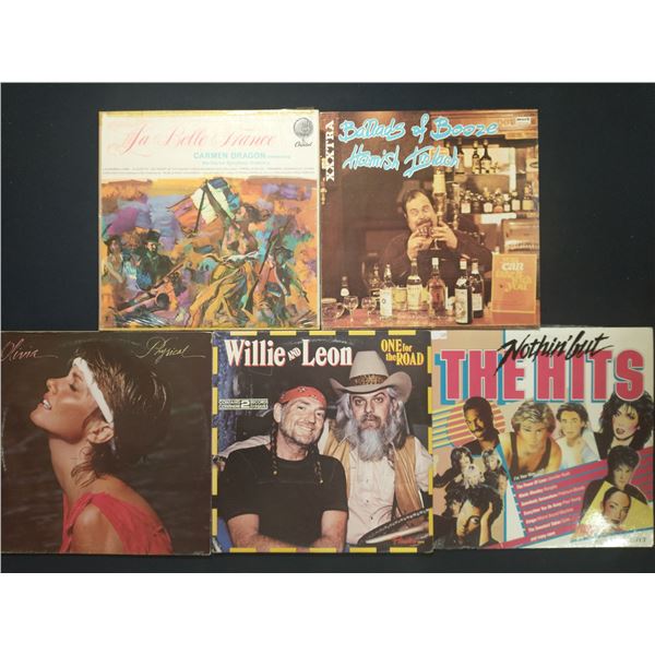5 VINYL RECORD LOT – POP, FOLK & COUNTRY / OLIVIA NEWTON-JOHN, WILLIE NELSON / 1970S[x=#821