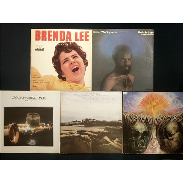 5 VINYL RECORD LOT – JAZZ & CLASSIC ROCK / GROVER WASHINGTON JR., MOODY BLUES / 1960s[x=#82