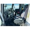Image 12 : 2011 MACK GU813 T/A 5000 GAL WATER TRUCK
