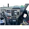 Image 15 : 2011 MACK GU813 T/A 5000 GAL WATER TRUCK