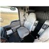 Image 11 : 2004 KENWORTH W900B T/A SLEEPER TRUCK TRACTOR