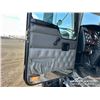 Image 34 : 2004 KENWORTH W900B T/A SLEEPER TRUCK TRACTOR