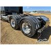 Image 56 : 2004 KENWORTH W900B T/A SLEEPER TRUCK TRACTOR