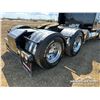 Image 59 : 2004 KENWORTH W900B T/A SLEEPER TRUCK TRACTOR