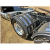 Image 67 : 2004 KENWORTH W900B T/A SLEEPER TRUCK TRACTOR