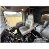 Image 12 : 2019 KENWORTH T800 T/A SLEEPER TRUCK TRACTOR