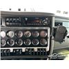 Image 24 : 2019 KENWORTH T800 T/A SLEEPER TRUCK TRACTOR