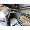 Image 33 : 2019 KENWORTH T800 T/A SLEEPER TRUCK TRACTOR