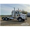 Image 2 : 2019 KENWORTH T800 T/A SLEEPER TRUCK TRACTOR