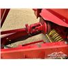 Image 10 : NEW HOLLAND 688 ROUND BALER