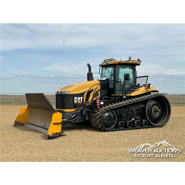 2004 CHALLENGER MT865 TRACK TRACTOR