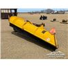 Image 2 : PLOW TRUCK BLADE AND MOUNT