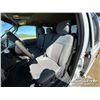 Image 7 : 2012 FORD F350 XLT CREW CAB FLATBED TRUCK