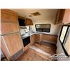 Image 12 : 1992 TERRY RESORT 27 FT. T/A TRAVEL TRAILER