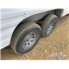 Image 33 : 1992 TERRY RESORT 27 FT. T/A TRAVEL TRAILER