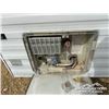 Image 37 : 1992 TERRY RESORT 27 FT. T/A TRAVEL TRAILER