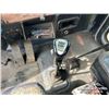 Image 23 : 1993 PETERBILT 357 T/A BED TRUCK