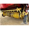 Image 14 : 1999 NEW HOLLAND 688 ROUND BALER