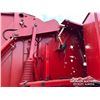 Image 28 : 1999 NEW HOLLAND 688 ROUND BALER